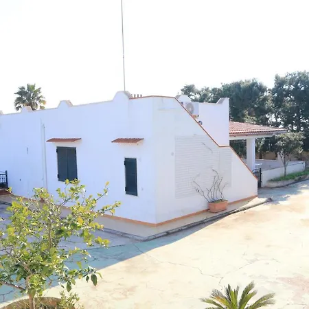 Villa Santoro Lido Marini